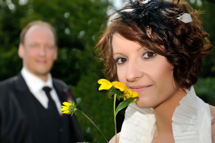 Braut mit Blumen